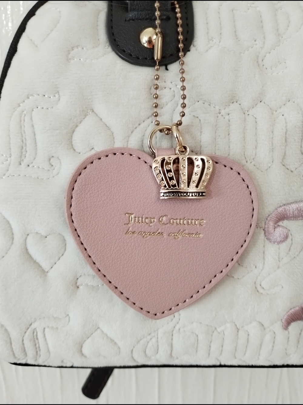 Juicy Couture Velvet Cream Quilted Monogram Satchel Bag. Final Price - Picture 3 of 12